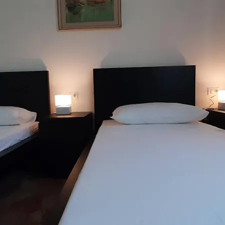 Ca Eugenia Apartman